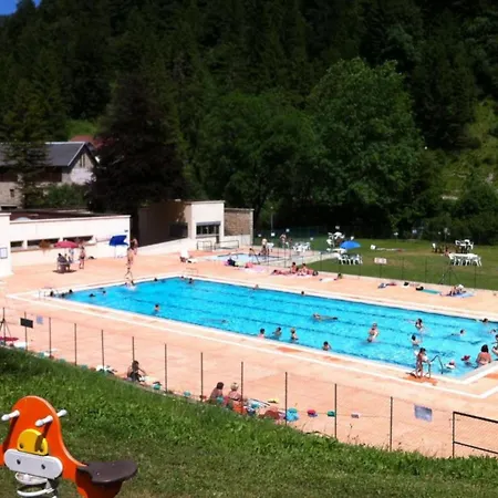 Appartement Grand à L'orée Du Bois En Chartreuse *
